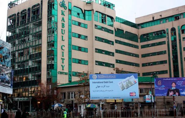 Trece muertos y más de 30 heridos en un doble ataque suicida en centro de Kabul