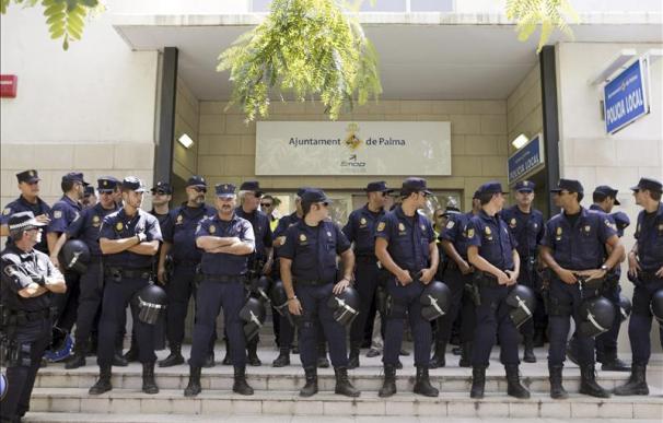 La Policía cree que el nigeriano muerto en Palma iba a robar en una casa y se cayó