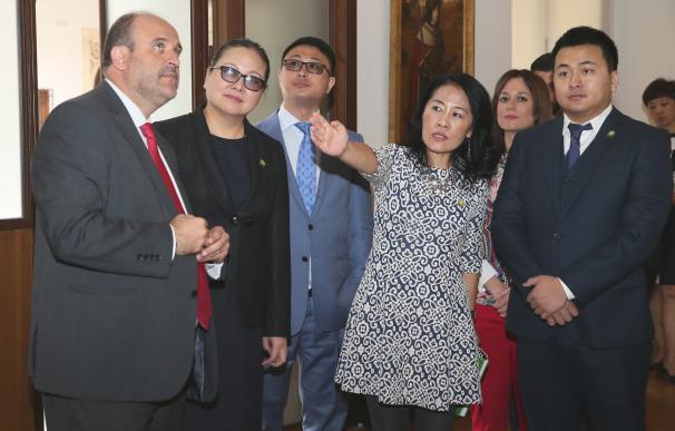 El Gobierno de Castilla-La Mancha incrementará las relaciones entre la región y China