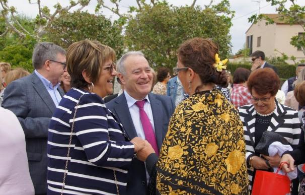 El presidente de la Diputación de Huesca reivindica el papel de la mujer en la pervivencia del medio rural