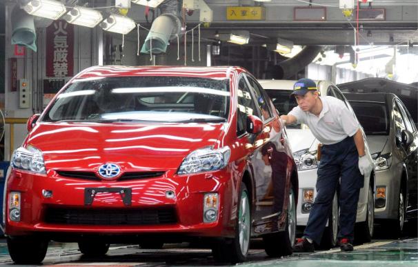 El Gobierno nipón urge a Toyota para investigar los frenos del modelo Prius
