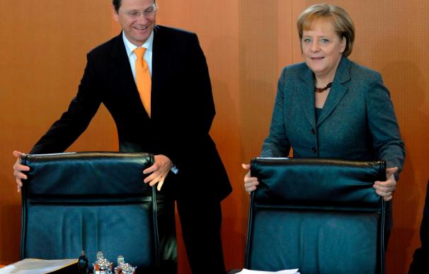 La coalición de Merkel reconoce algunos errores y la oposición le da un suspenso