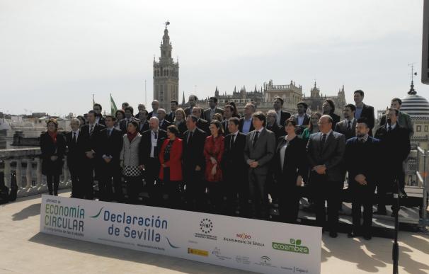 Medio centenar de ciudades se suman a la Declaración de Sevilla, una "oportunidad" para el cambio a la economía circular