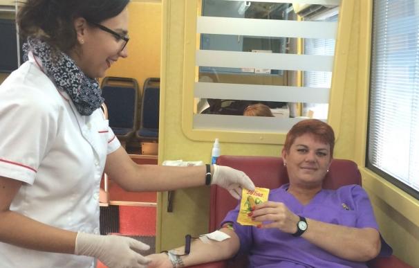 Los donantes de sangre recibirán una 'bolsita' de gofio por el Día de Canarias