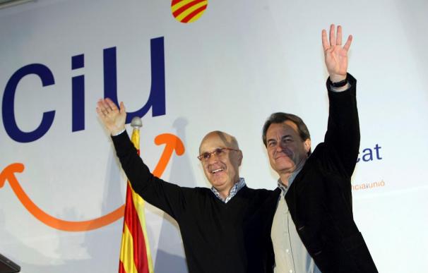 Mas asegura que CiU no está "fatigada ni cansada" ni cree que Cataluña deba ir "para atrás"