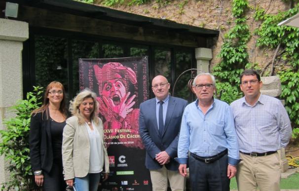 El Festival de Teatro Clásico de Cáceres recupera el curso de la UEx, que este año se dedica a Cervantes