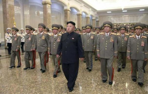 Líder norcoreano dice que sólo utilizarán armas nucleares en caso de agresión
