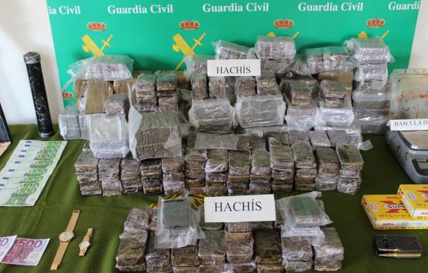 Intervenidos más de 46 kilos de hachís en Villa del Río en una operación con dos detenidos