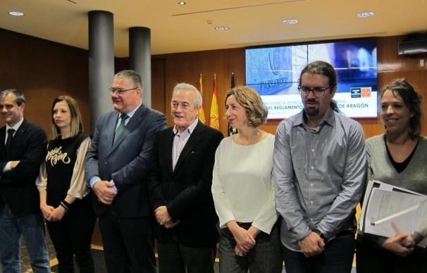Las Cortes de Aragón serán "más abiertas al ciudadano" con el nuevo reglamento