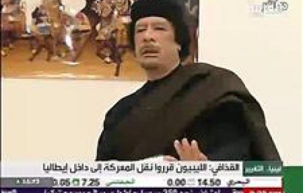 Gadafi pide una contraofensiva ante los combates en las afueras de Trípoli