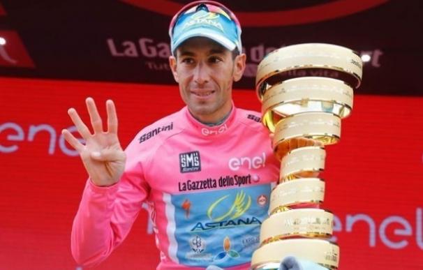 Arndt gana por descalificación de Nizzolo y Nibali se alza con su segundo Giro