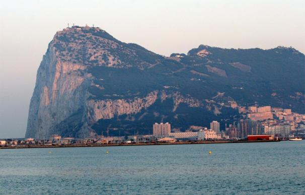 M.El TUE rechaza el recurso de Gibraltar contra la inscripción del Estrecho como espacio protegido español