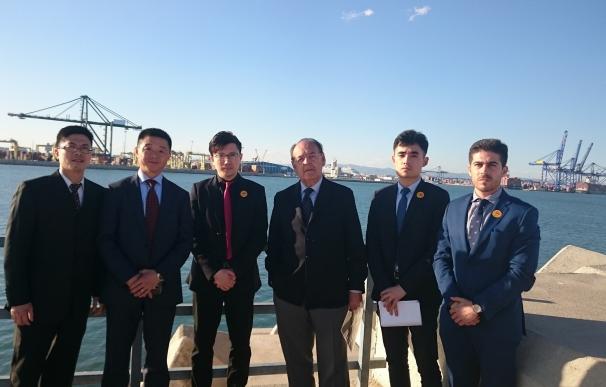 La fundación que promueve el tren entre China y Madrid se interesa por el puerto de València
