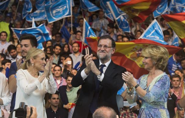 Aguirre dice que no pidió a Rajoy adelantar las generales sino que le transmitió su opinión "personalísima"