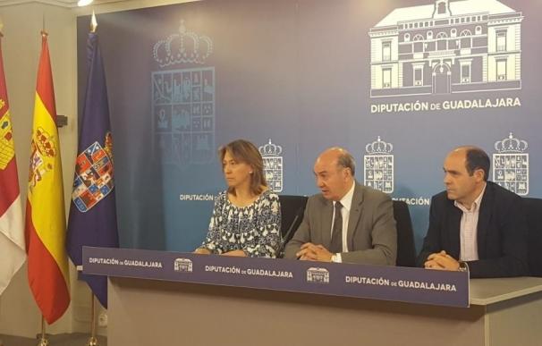 Latre anuncia 4 millones adicionales de la Diputación de Guadalajara para eficiencia energética y carreteras