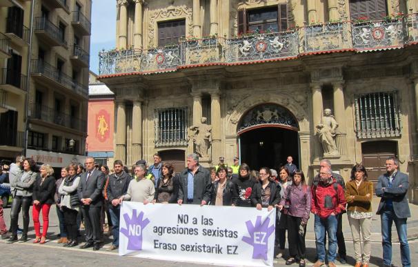 Repulsa "unánime" del Ayuntamiento de Pamplona y ciudadanía por la agresión sexual del fin de semana