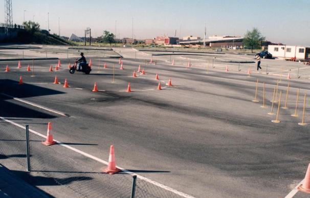 Los usuarios de las motos más potentes pasarán un curso de conducción segura
