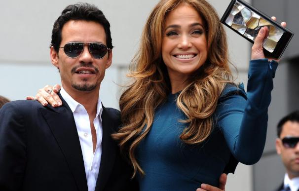 Jennifer López y su marido buscarán talentos musicales latinos