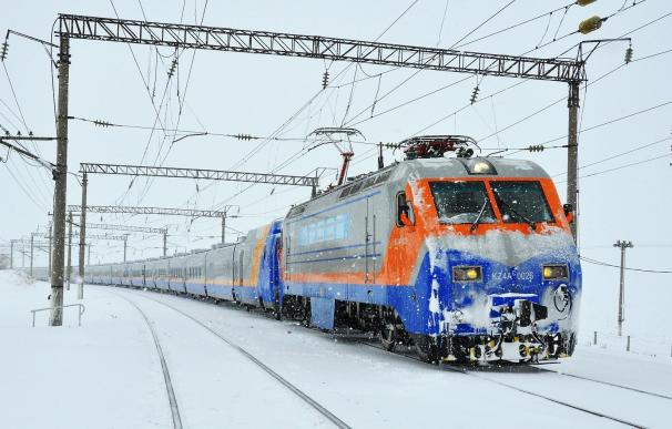 Kazajistán y Uzbekistán estrenan los nuevos trenes Talgo de caja ancha en una ruta internacional