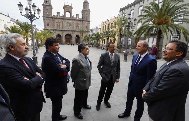 Las Palmas de Gran Canaria y Huelva impulsarán los intercambios comerciales entre ambas ciudades