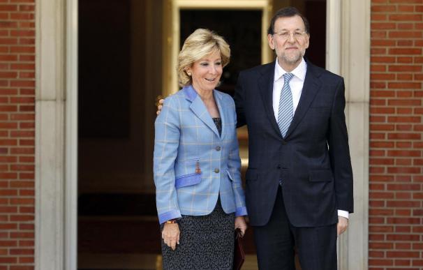 Aguirre aboga ante Rajoy por devolver al Estado la Justicia, la Sanidad y la Educación y adelgazar la Administración