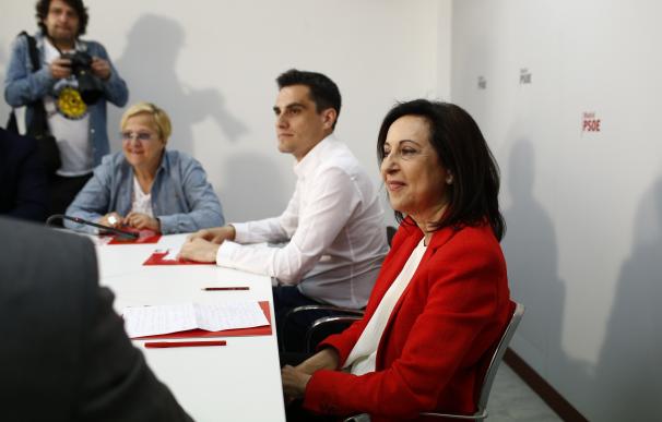 Margarita Robles carga contra Báñez por no "dar la cara" en la comisión de formación en el Parlamento andaluz
