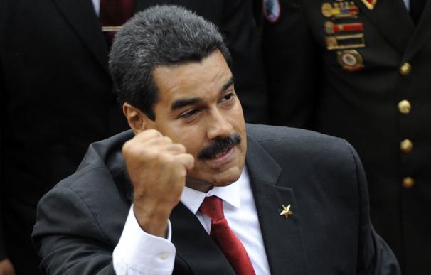 Maduro se arroga amplios poderes para enfrentar la ofensiva opositora