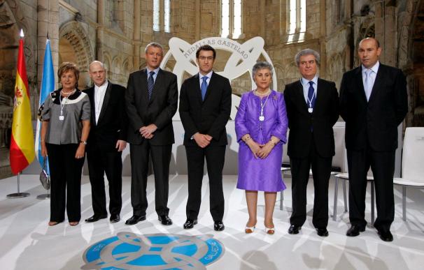 Galicia premia el inconformismo de Casal, Lamazares y Molina