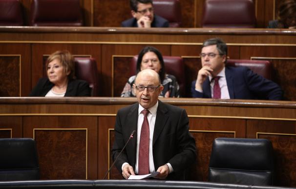 Montoro garantiza que España cumplirá "con holgura" el objetivo de déficit de 2016