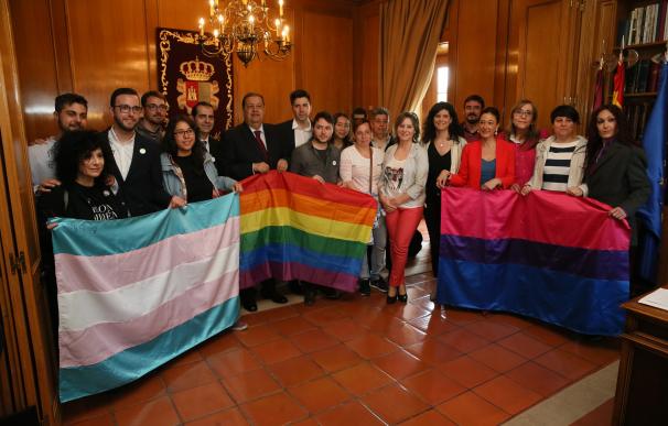 La Ley contra la LGTBI-Fobia de C-LM será impulsada por el Gobierno regional a lo largo de la presente legislatura