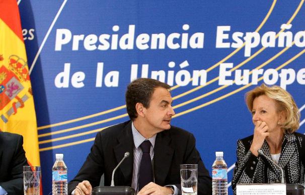 Zapatero se reúne en La Moncloa con Díaz Ferrán y empresarios europeos