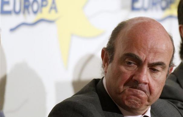 La bolsa española aumenta pérdidas en una jornada europea floja