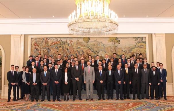 El Rey Felipe VI recibe a una delegación de la EFA Moratalaz de Manzanares (Ciudad Real)