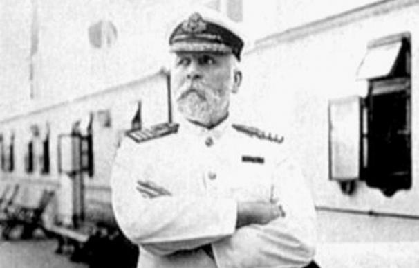 El Titanic también tuvo su propio ‘capitán Schettino’