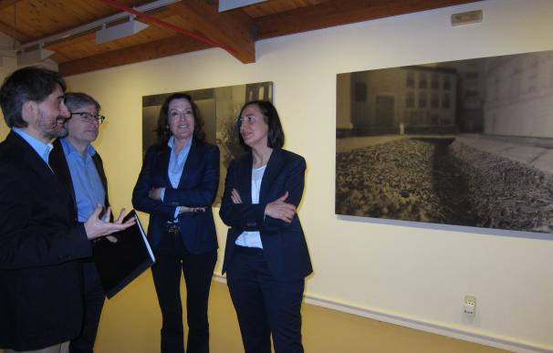 La artista Cristina Iglesias encuentra en Goya y Fuendetodos "una fuente increíble de imaginación"