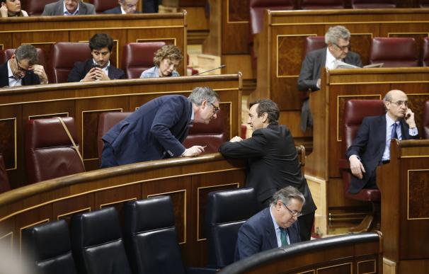 El PP pide a Ciudadanos no caer en "la trampa" del PSOE en Murcia e insiste en la presunción de inocencia de Sánchez
