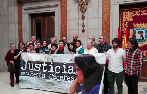 Un homenaje a la activista Berta Cáceres clama contra la "impunidad" de su asesinato