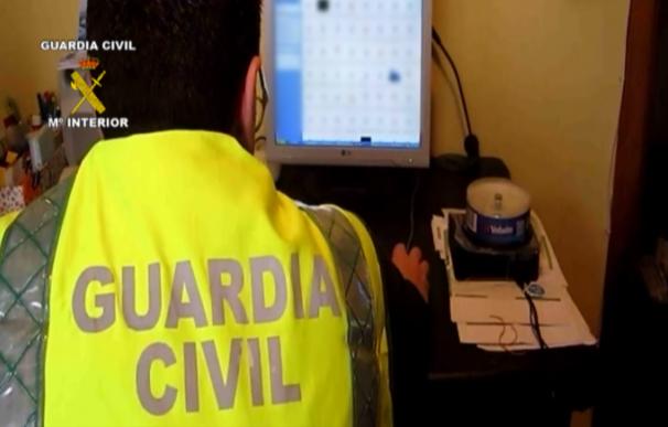La Guardia Civil ha intervenido más de 450.000 archivos explícitos de abusos sexuales a menores.