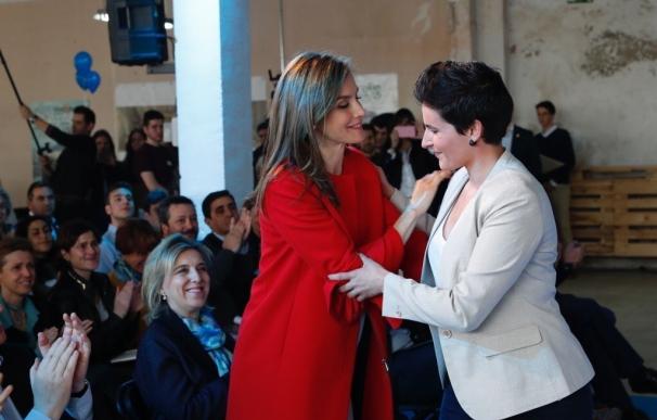 La Reina Letizia entrega en Soria el premio social de la Fundación Princesa de Girona a Miriam Reyes