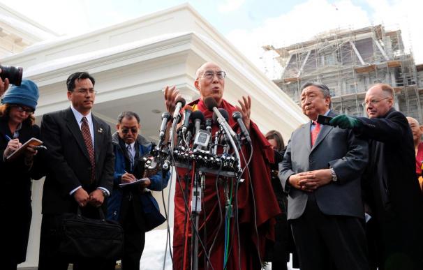 Pekín protesta por el "pernicioso impacto" de la reunión de Obama con Dalai