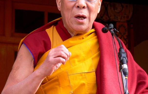 El Dalai Lama pide el apoyo de los diputados catalanes para prohibir las corridas