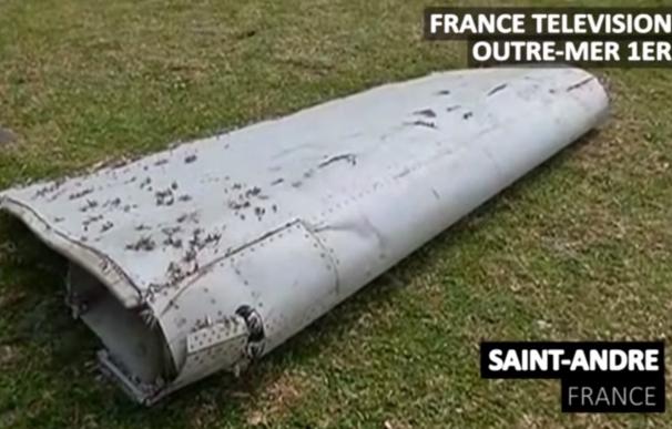 Malasia ve "casi seguro" que el fragmento encontrado es de un avión del mismo modelo que el vuelo MH370