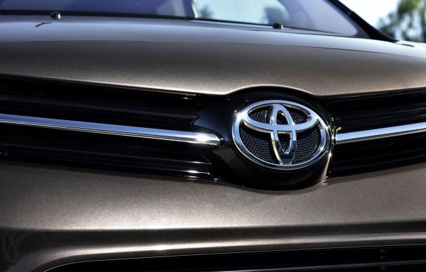 Toyota llama a revisión 2,9 millones de vehículos por posibles defectos en el airbag
