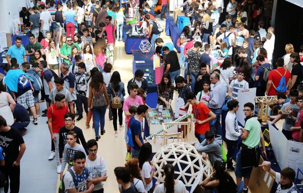 Más de 3.000 personas participan en la Feria Andaluza de Tecnología
