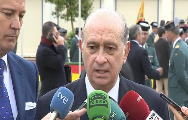 Fernández Díaz replica a las críticas por condecorar a los agentes de Melilla: "lo haría cien veces"
