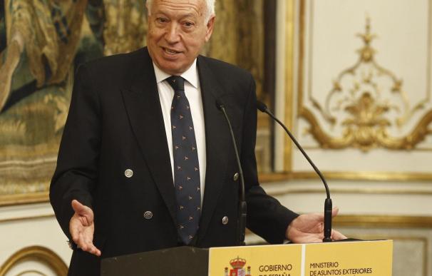 Margallo cree un "error" el referéndum griego y advierte de que si no se corrige los "sufrimientos serían infinitos"