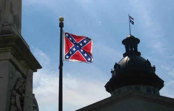 El Senado de Carolina del Sur aprueba un proyecto de ley para retirar la bandera confederada