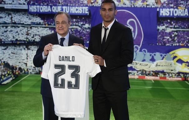 Danilo, presentado como jugador del Real Madrid