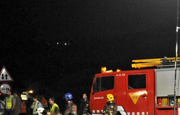 Una persona fallece y otras seis resultan heridas en un accidente de autocar en Figueres (Girona)