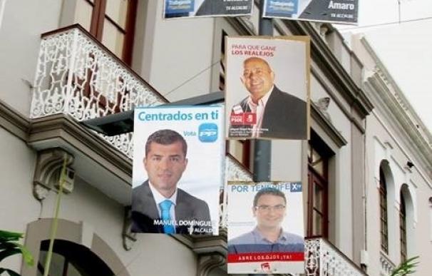 Ayuntamiento de Los Realejos (Tenerife) prohíbe publicidad electoral en las farolas y aboga por reciclar pancartas